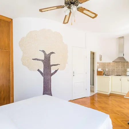 3 Bedroom Nice In Zaton Veliki
