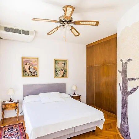 別荘 3 Bedroom Nice In Zaton Veliki